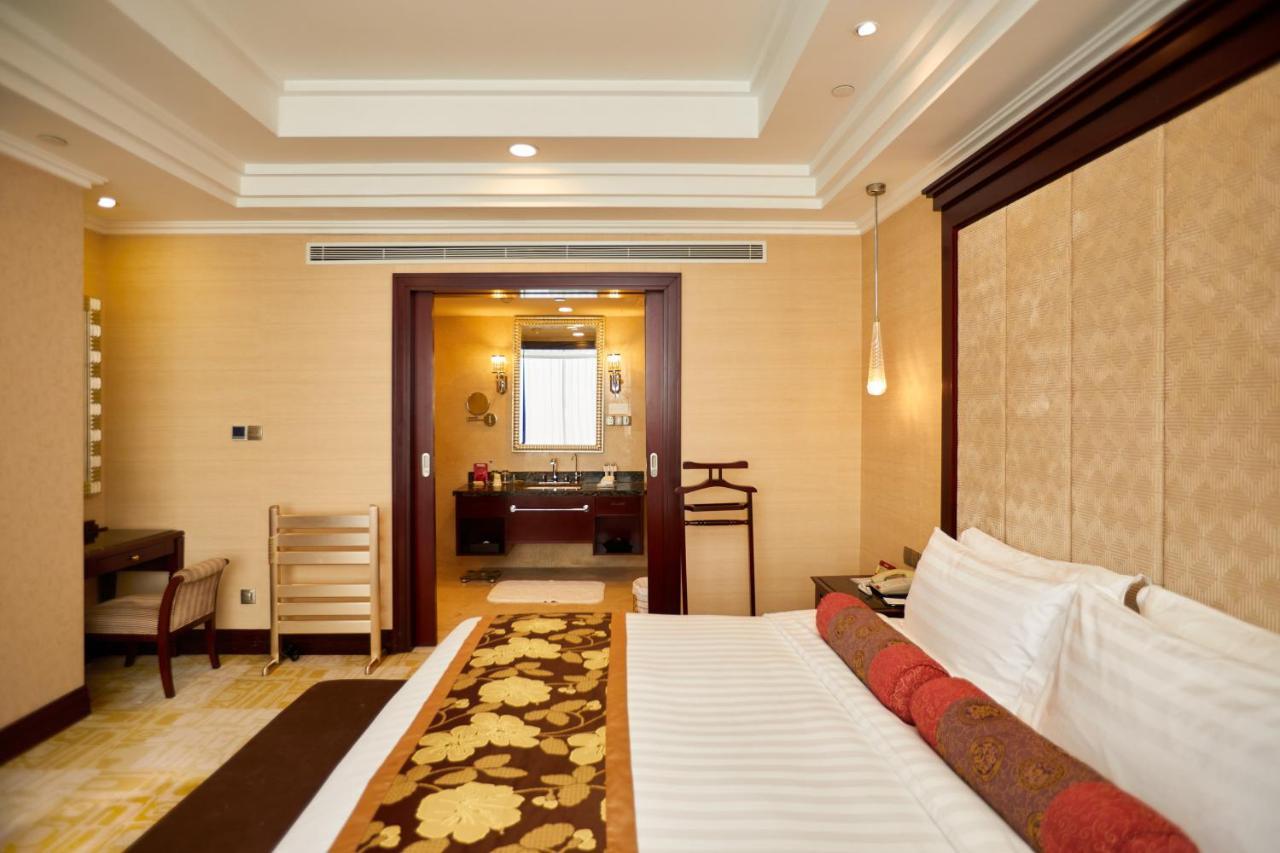 Soluxe Hotel Guangzhou - Overseas Buyers Registration Service&Canton Fair Free Shuttle Bus 15 Apr To 05 May Εξωτερικό φωτογραφία