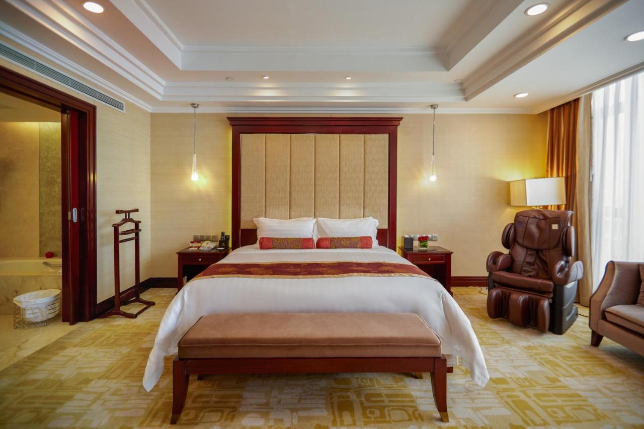 Soluxe Hotel Guangzhou - Overseas Buyers Registration Service&Canton Fair Free Shuttle Bus 15 Apr To 05 May Εξωτερικό φωτογραφία