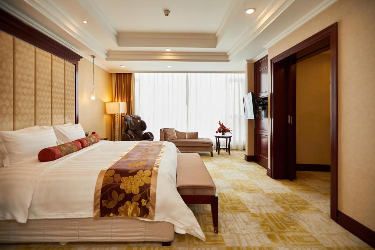 Soluxe Hotel Guangzhou - Overseas Buyers Registration Service&Canton Fair Free Shuttle Bus 15 Apr To 05 May Εξωτερικό φωτογραφία