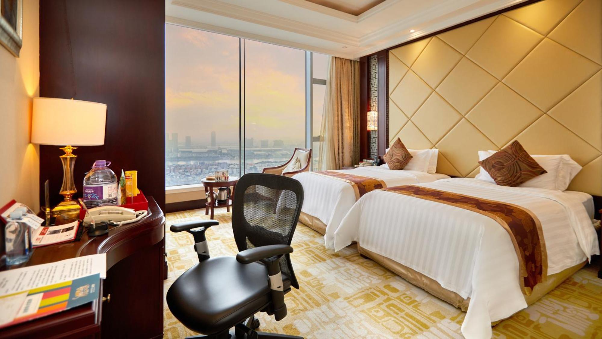 Soluxe Hotel Guangzhou - Overseas Buyers Registration Service&Canton Fair Free Shuttle Bus 15 Apr To 05 May Εξωτερικό φωτογραφία