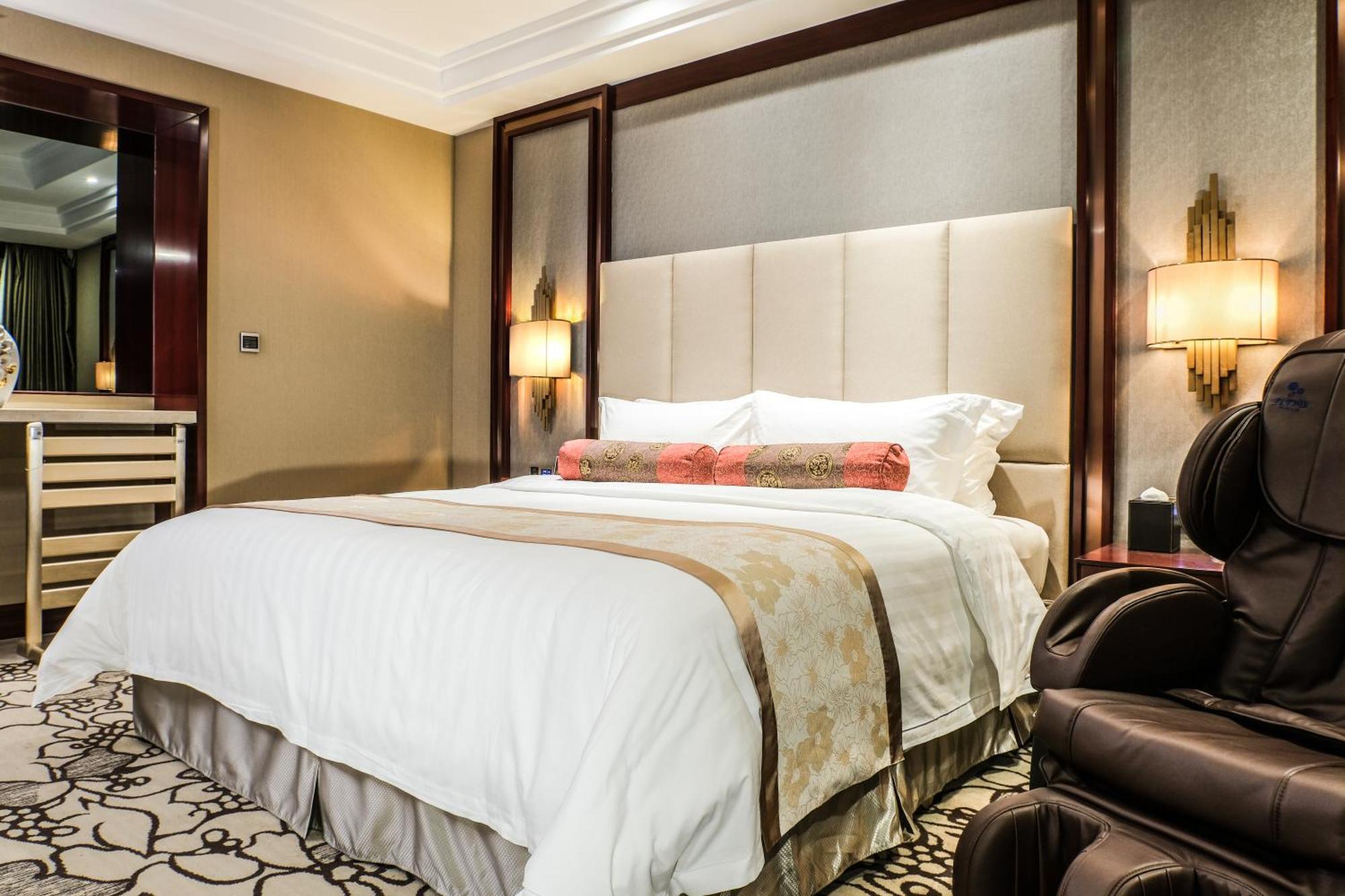 Soluxe Hotel Guangzhou - Overseas Buyers Registration Service&Canton Fair Free Shuttle Bus 15 Apr To 05 May Εξωτερικό φωτογραφία